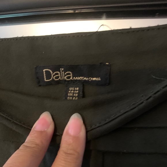 Dalia pants - Picture 4 of 6